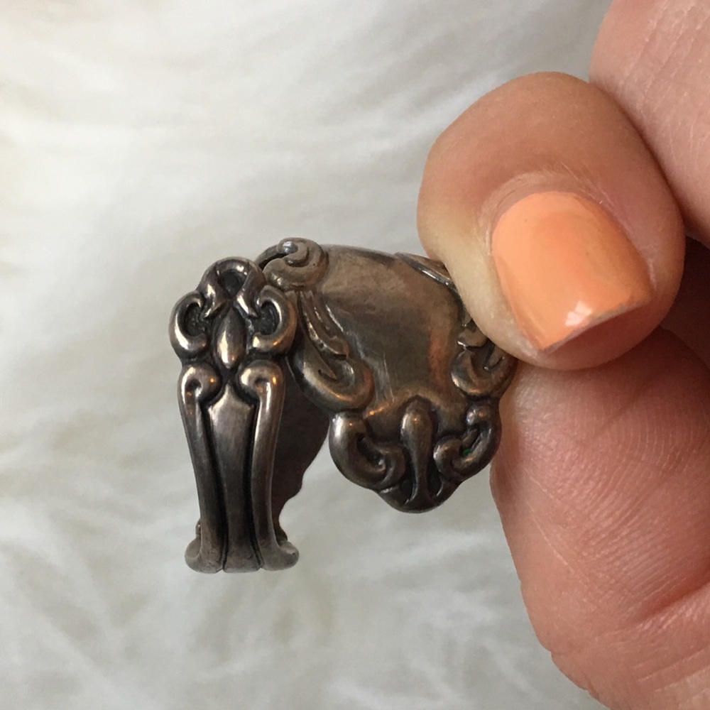 True vintage sterling silver spoon ring - Picture 2 of 6